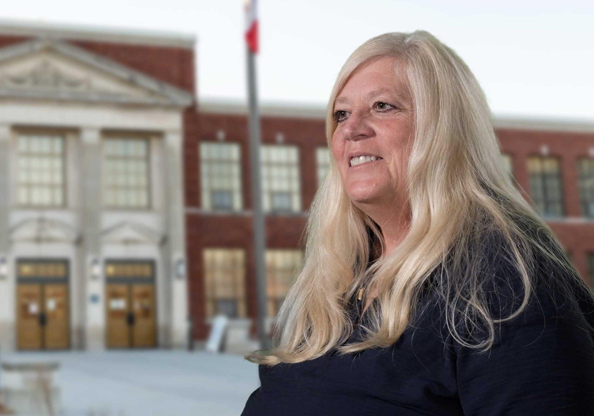Linda Sill, Systems Analyst background